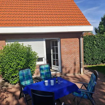 Holiday home Nr 100 - Uferglueck Carolinensiel